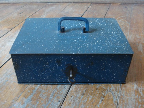 Ancienne boite metal - ancienne,
