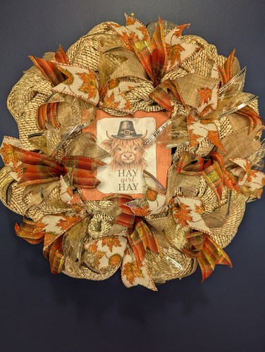 Hay girl wreath highland - hay,