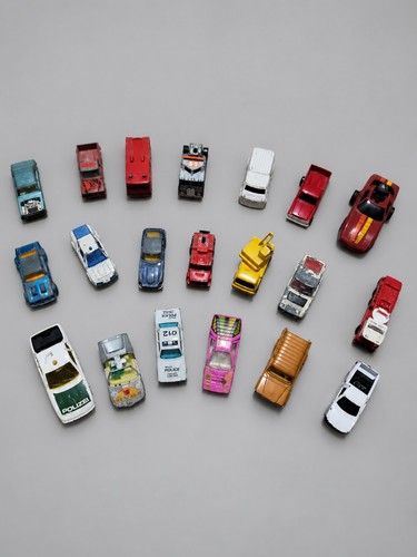 Lot voitures miniatures - lot,