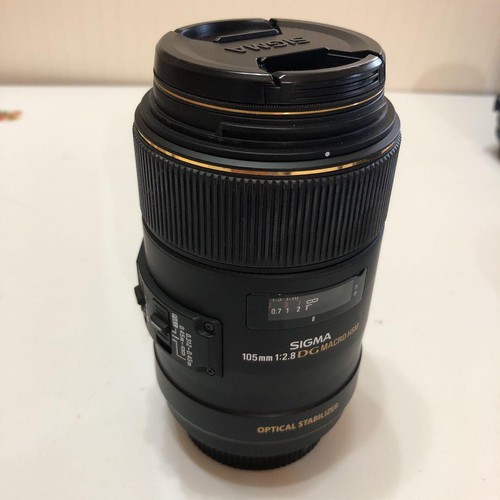 Objectif sigma 105mm ex - f2.8,