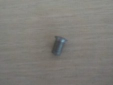 VIS FIXATION POIGNEE CLB