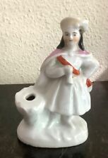 Statuette - Porcelain Feather Spike