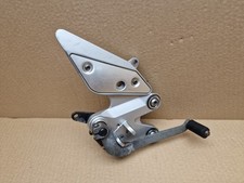 Yamaha FZ6 Fazer 600 S2 Right footrest hanger & brake pedal 2007 2008 2009