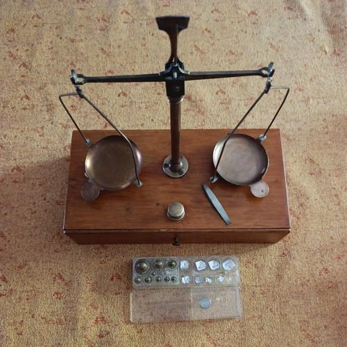 Ancienne balance trebuchet - ancienne,