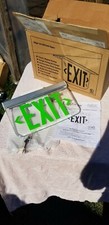 HUBBELL LESWSGDNA EDGE-LIT EXIT SIGN GREEN 120-277VAC WALL MOUNT Dual Lite