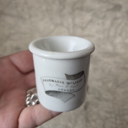 Rare pot fard milieu xixè - fard,