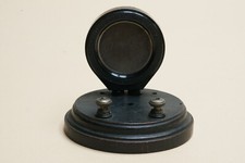 Scientific instrument: photoelectric cell on base, very early 20th century.