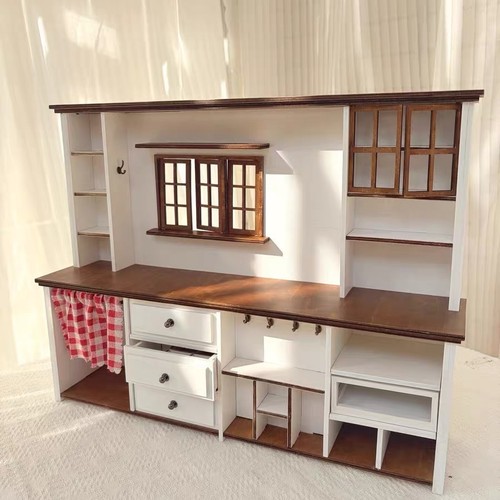 Scale doll house - 1:6,