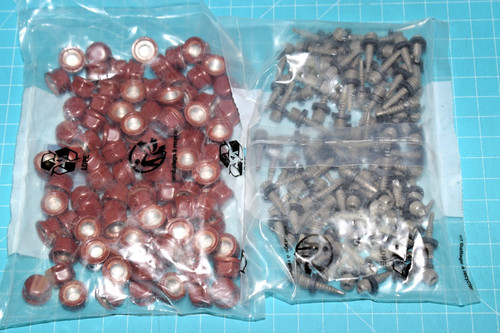 Lot 100 vis - 100,