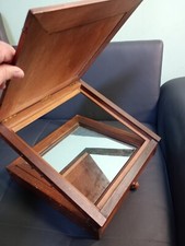 Ancien Pupitre De Retouche