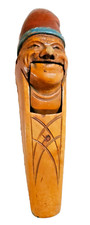 CASSE NOISETTES TRAVAIL POPULAIRE SCULPTURE  GNOME NAIN EN BOIS POLYCHROME