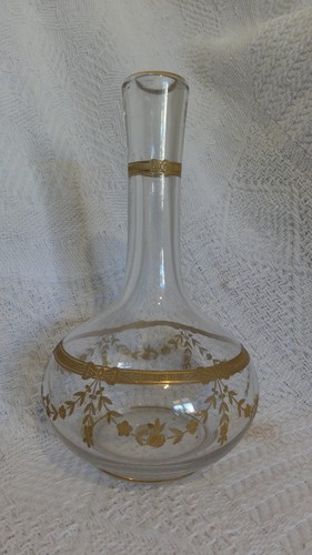 Petit carafe bouteille - petit, a