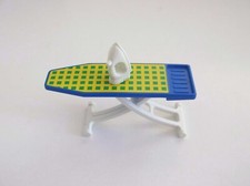 PLAYMOBIL (R649) MODERN HOME - Blue Table & White Iron 3206 5271