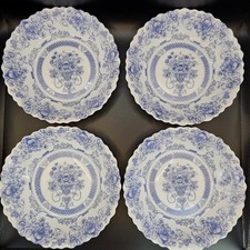Arcopal France Honorine Bowls Set of 4 – Vintage 1970s Opal Glass – Near Mint