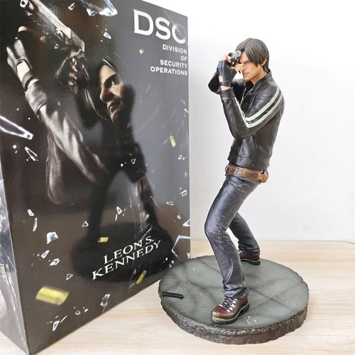 Figurine leon kennedy - s., 28cm
