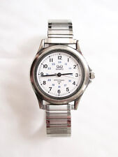Q&Q (Citizen) Extendable Steel Band Quartz Watch