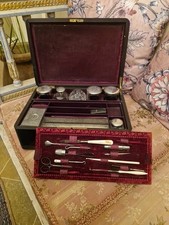 Beau Coffret De Voyage En