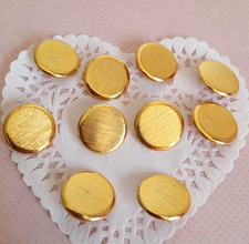 Boutons ronds année 1990