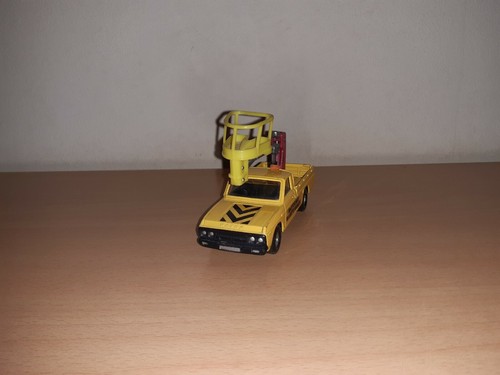 Corgi toys mazda b1600 - corgi, 1/36