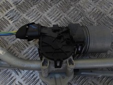 Moteur essuie glace avant