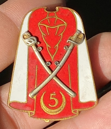 Insigne éme regiment de - éme,