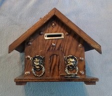 Tirelire Ancienne Chalet En