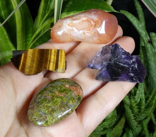 Lot agate fluorite tiger - of,