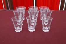 Lot de 9 petits verres anciens