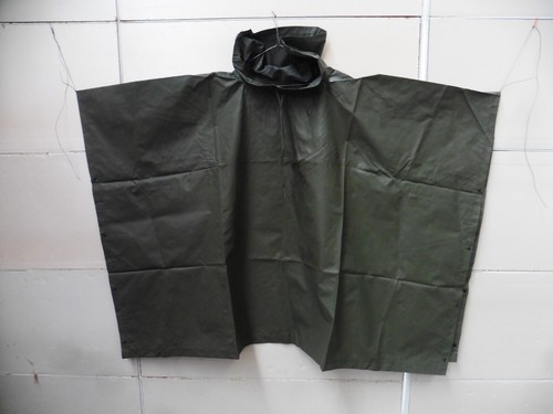 Lot poncho militaire - -, et
