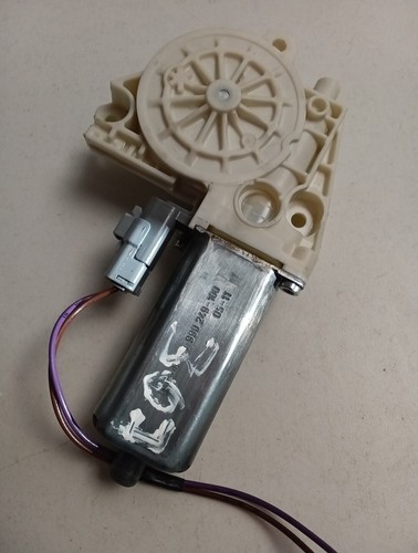 Moteur lève vitre avant droit - lève-vitre,