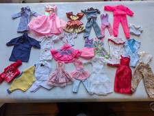 Lot n°2 de 20 tenues type