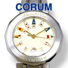 Montre à quartz Corum