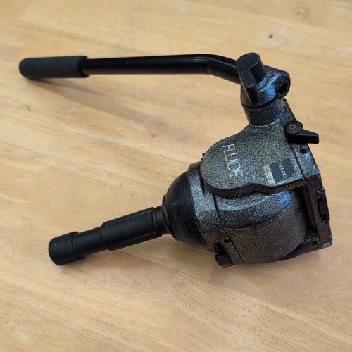 Gitzo g1380 video - video, fluid