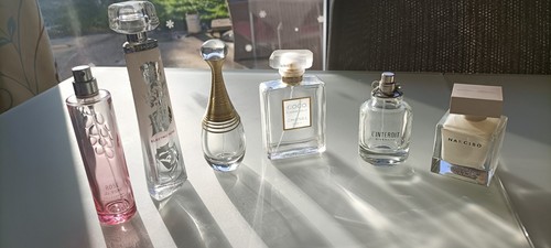 Lot flacons de parfums - lot,