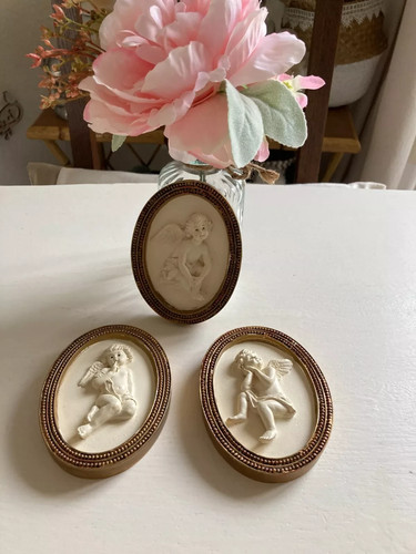 Déco trois petits - 7, ⚜️