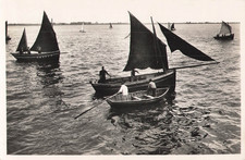 50 REVILLE BARQUES DE PECHE - 6335