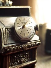 Montre Mécanique Vintage Pontiac - Pièces Uniques