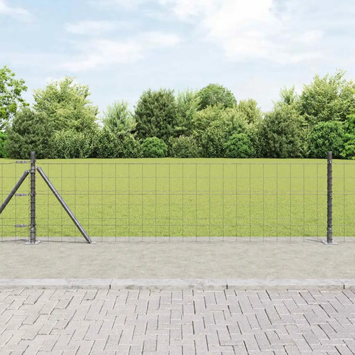 Clôture avec poteau