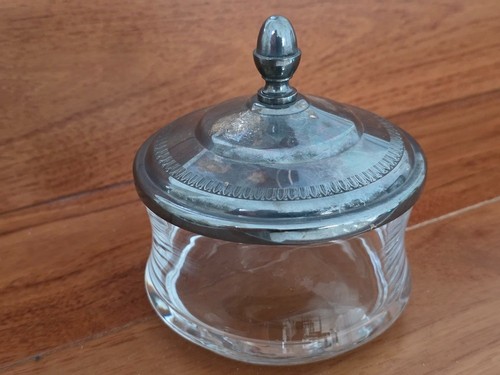 Ancienne boite bonbonnière - /,