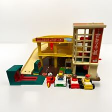 Vintage Fisher Price 930 Parking Ramp Action Garage Incomplete Little People