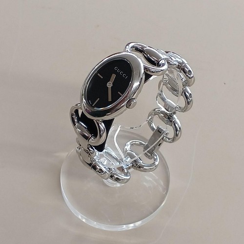 Gucci quartz watch 118 - quartz,
