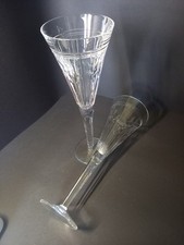 2 STUART  CRYSTAL 9 1/4" CHAMPAGNE FLÛTE GLASS