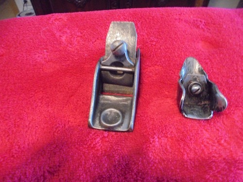Deux petites noisettes de - deux,
