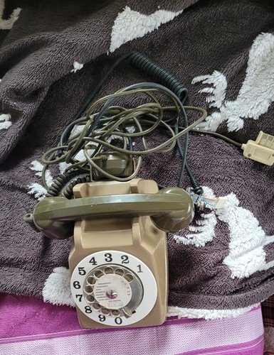 Rare ancien telephone - telephone, vert