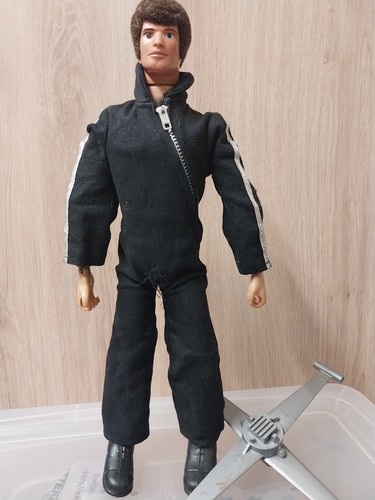 Atomic man figure vintage - man,