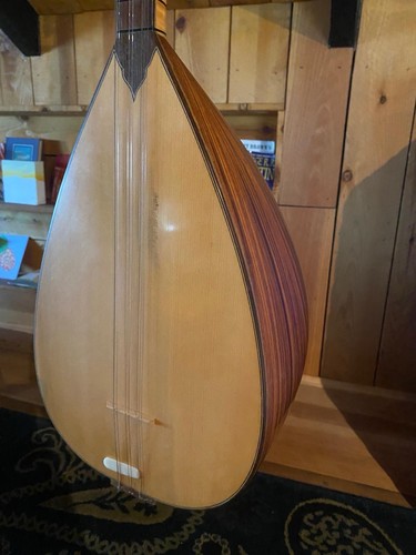 Short neck olive - , baglama