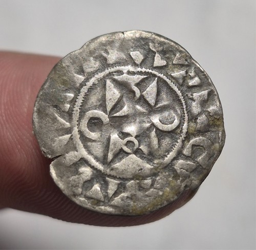 144 louis vii mantes - louis,