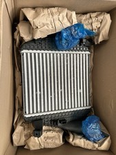 Refroidisseur intermédiaire /