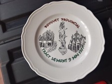 Assiette Bouquet Provincial " TRACY LE MONT 9 MAI 1971" Tir à l'Arc
