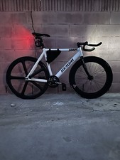 UNKNWN v1 Fixed Gear Track